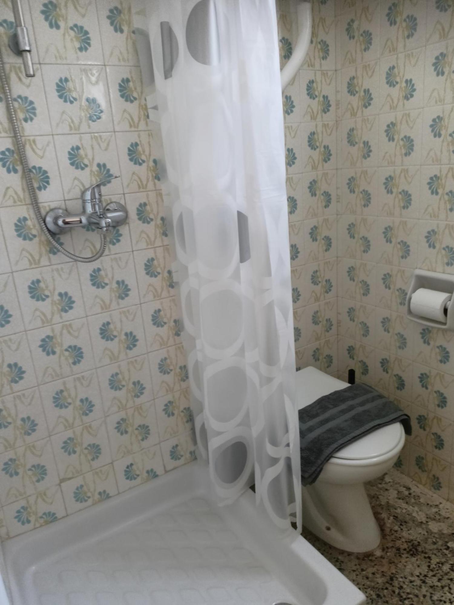 Finikas Rooms Agia Marina  Rom bilde